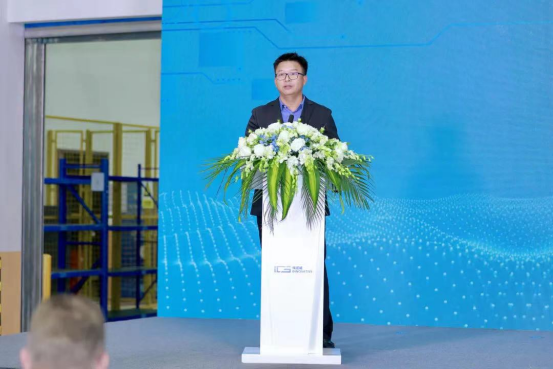 开云·网站页面登陆入口-开云online(中国)科技有限公司创始人兼董事长、埃诺威副董事长康永